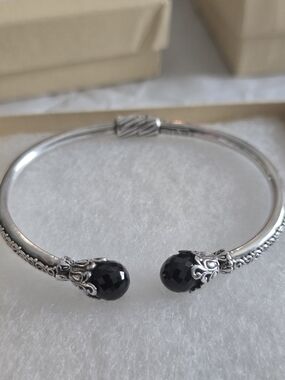 Vintage SARDA 925 Silver Faceted Black Spinel Tip-To-Tip Cuff Bracelet